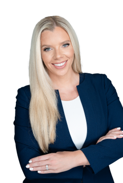 Amanda Demanda Smiling